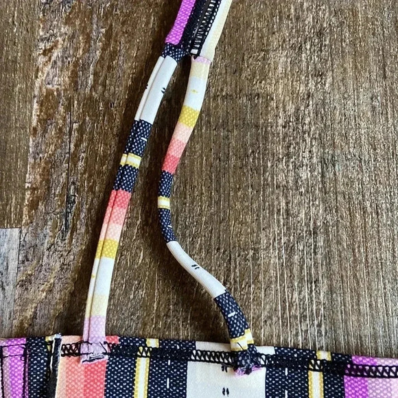 Ripcurl |  Triangle Bikini Top - Picture 5 of 5